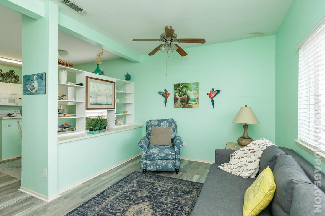 Affordable Family Condo -Walking Distance To Beach By Mustang Island, Sleeps Four, 2025 Traveler Award Corpus Christi Exterior photo