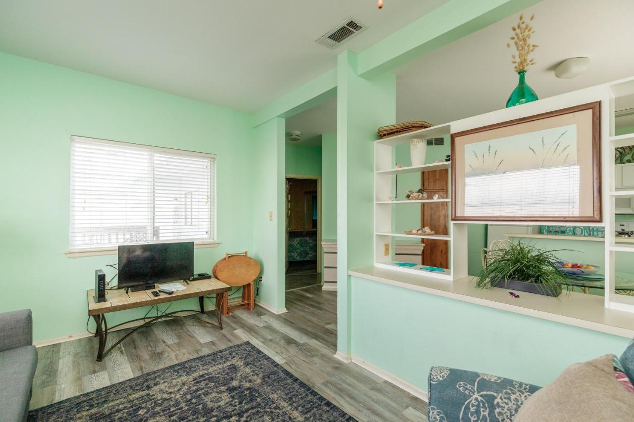 Affordable Family Condo -Walking Distance To Beach By Mustang Island, Sleeps Four, 2025 Traveler Award Corpus Christi Exterior photo