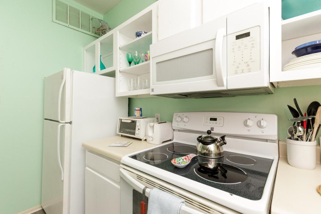 Affordable Family Condo -Walking Distance To Beach By Mustang Island, Sleeps Four, 2025 Traveler Award Corpus Christi Exterior photo