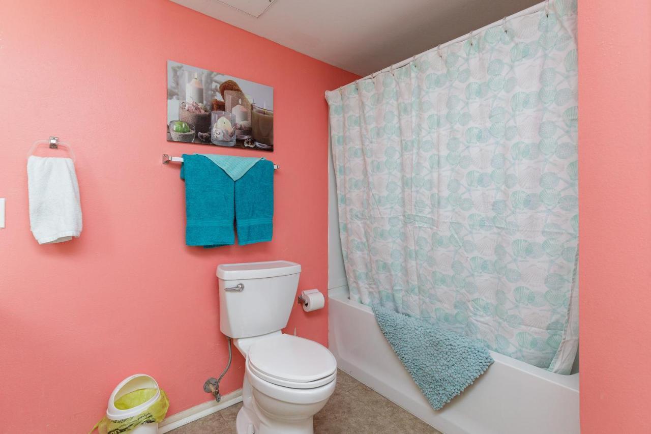 Affordable Family Condo -Walking Distance To Beach By Mustang Island, Sleeps Four, 2025 Traveler Award Corpus Christi Exterior photo